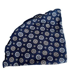 Edward Armah Silk Pocket Round